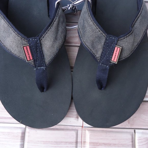 SIZE 12. Vineyard Vines Performance Thong Flip-Flop Casual Beach Sandal Canvas. main image 12